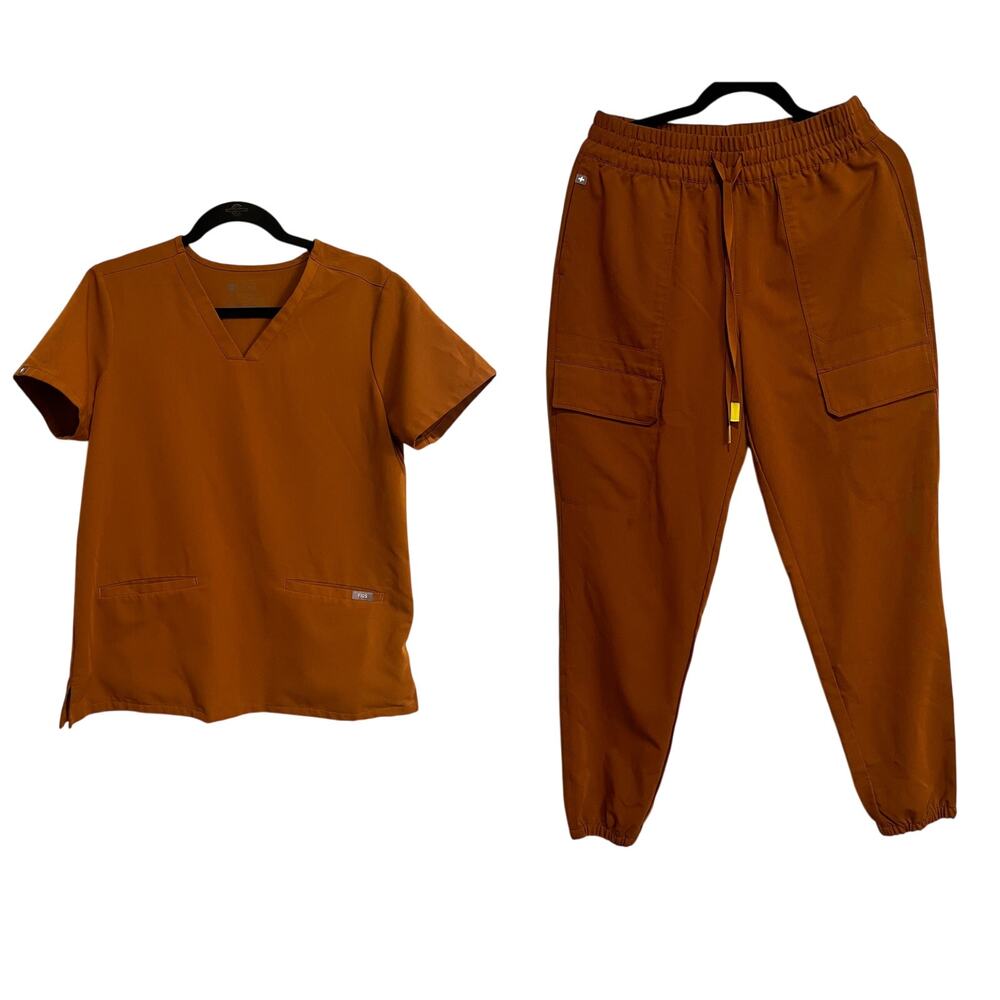 Figs Women's Scrub Top & Jogger Set in Rust
